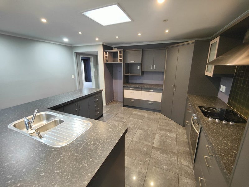 450 Hukanui Road, Rototuna, Hamilton - Carousel 2