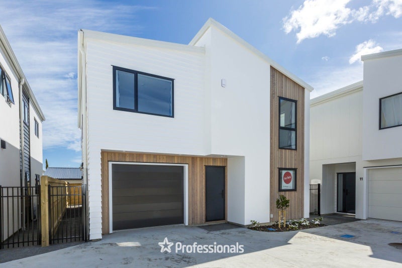 9 Mamaku Place, Elderslea, Upper Hutt - Carousel 2