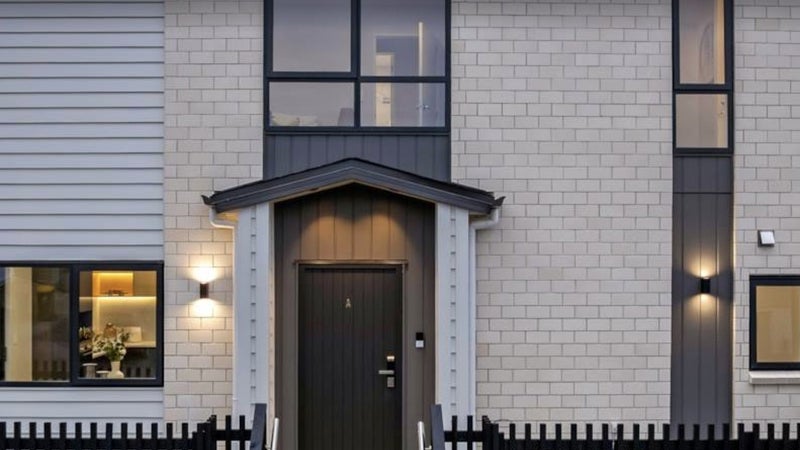 44 Andrew Road, Howick, Auckland - Carousel 1