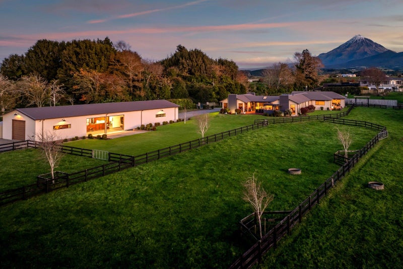 1058 Mangorei Road, Mangorei, New Plymouth - Carousel 1