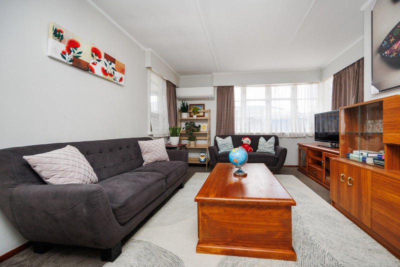 16 Tyne Street, Roslyn, Palmerston North - Carousel 2