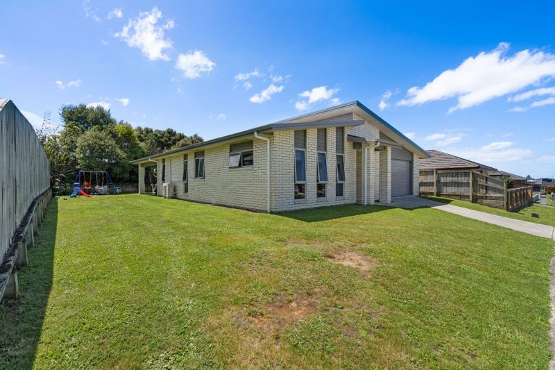 30 Patatee Terrace, Baverstock, Hamilton - Carousel 16