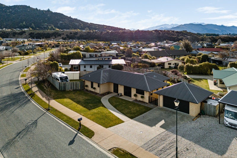 44 Dale Street, Albert Town, Wanaka - Carousel 1