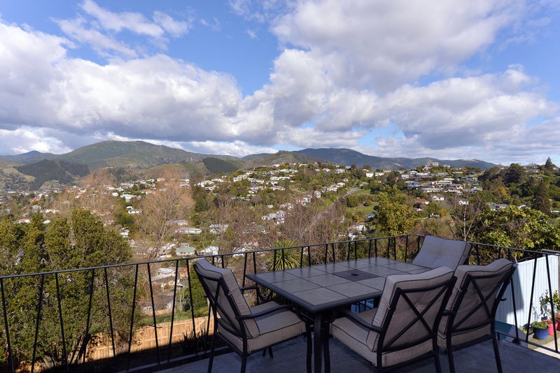 53 Britannia Heights, Stepneyville, Nelson - Carousel 2