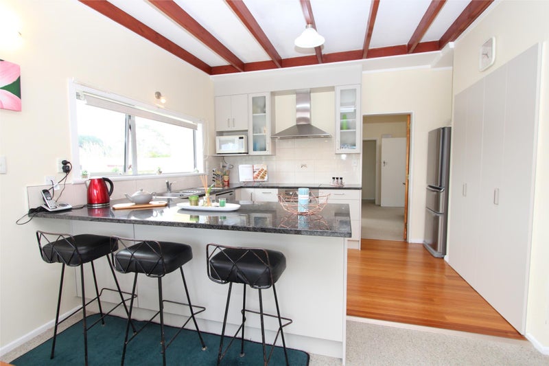 51 Dominion Park Street, Johnsonville, Wellington - Carousel 2