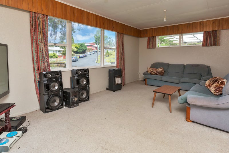 13 Kendon Place, Raumanga, Whangarei - Carousel 2