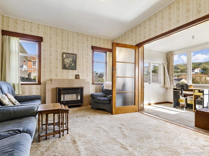 32 Bould Street, Johnsonville, Wellington - Carousel 2