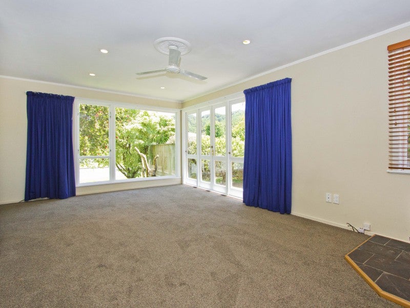 50 Meremere Street, Wainuiomata, Lower Hutt - Carousel 2