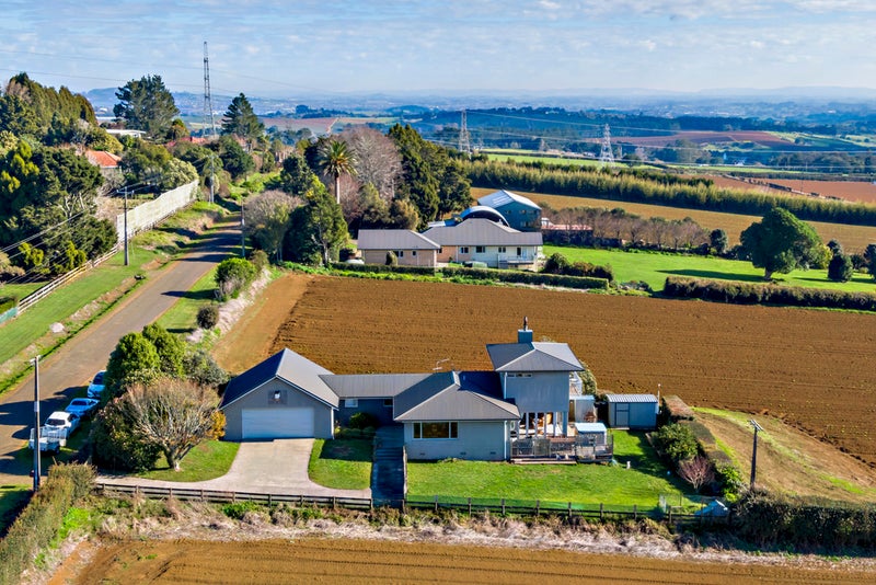 67 Mile Road, Bombay, Bombay - Carousel 26