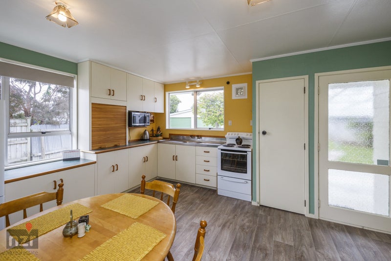 3 Flygers Line, Milson, Palmerston North - Carousel 2