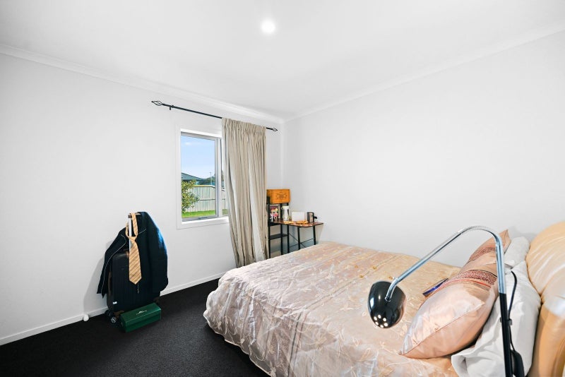 29 Waikai Close, Ruakura, Hamilton - Carousel 13