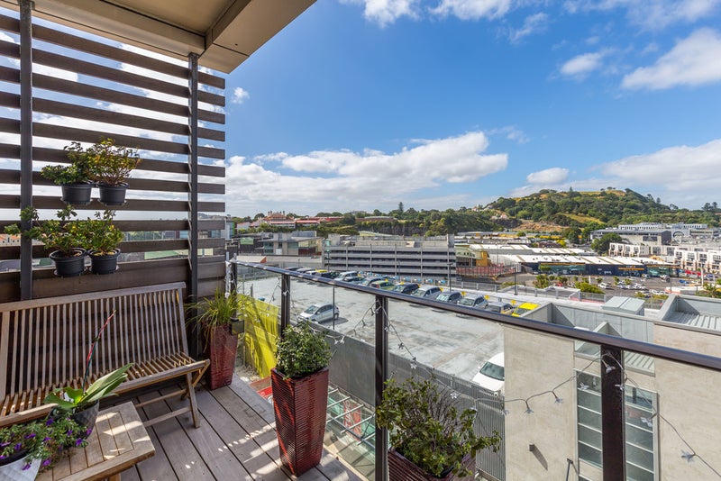410/8 Nugent Street, Grafton, Auckland - Carousel 1