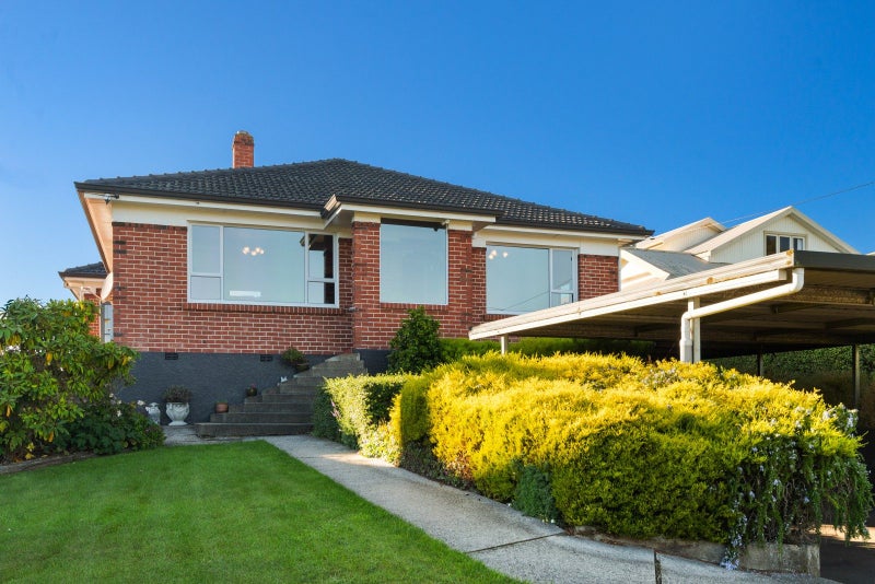 13 Till Street, South Hill, Oamaru - Carousel 1