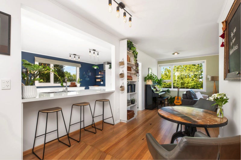 2 Sonia Place, Casebrook, Christchurch - Carousel 2