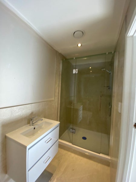 13a Bayview Road, Bayview, North Shore City, Auckland - Carousel 4