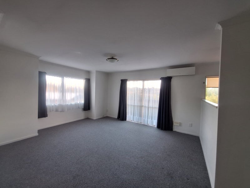 82B Marshall Avenue, Greerton, Tauranga - Carousel 2