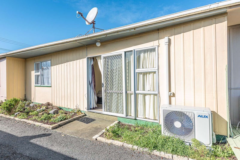 63B Polson Street, Castlecliff, Whanganui - Carousel 1