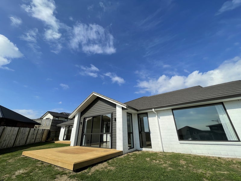 5 Lighter Place, Flagstaff, Hamilton - Carousel 1