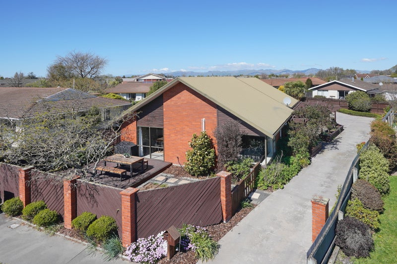 12 Veitches Road, Casebrook, Christchurch - Carousel 1