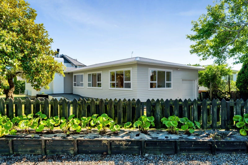 15 Rimu Street, Strandon, New Plymouth - Carousel 1