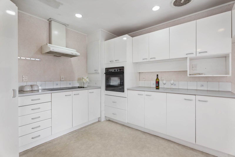 1/16A Moore Street, Hillcrest, Auckland - Carousel 19