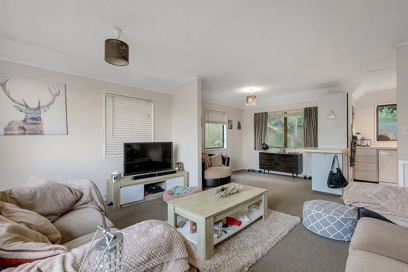 6/115 Owen Street, Newtown, Wellington - Carousel 2