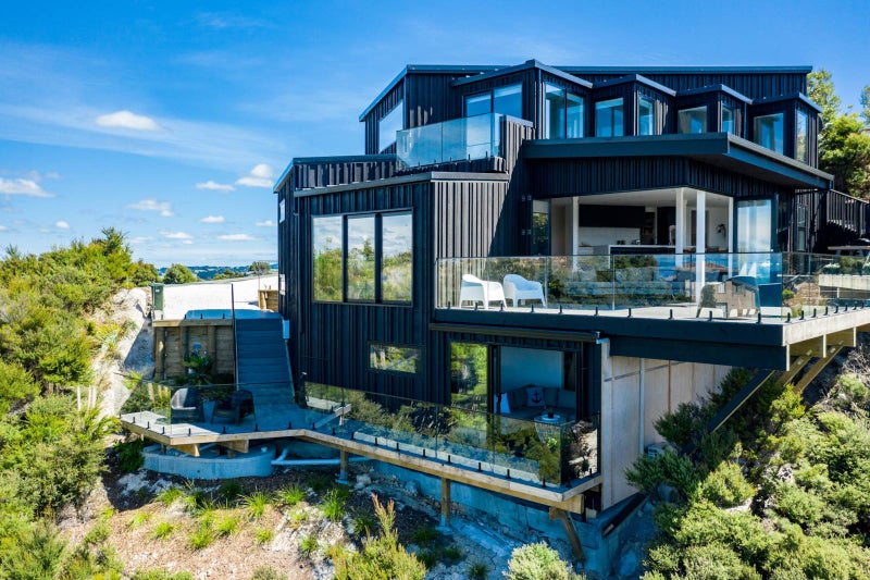 28 Seacoast Road, Mangawhai Heads, Mangawhai - Carousel 2