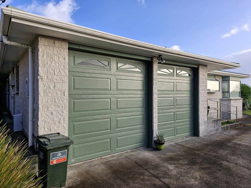 74 Barrett Road, Whalers Gate, New Plymouth - Carousel 2