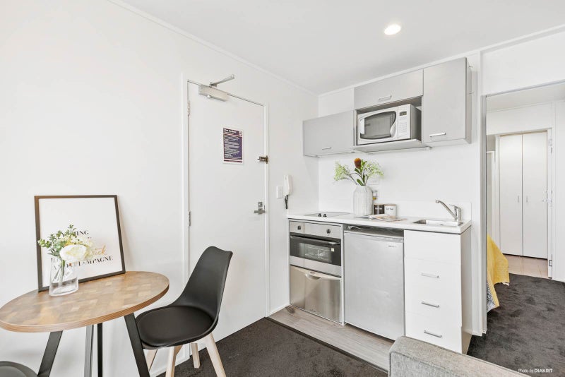 1517/72 Nelson Street, Auckland Central, Auckland - Carousel 1
