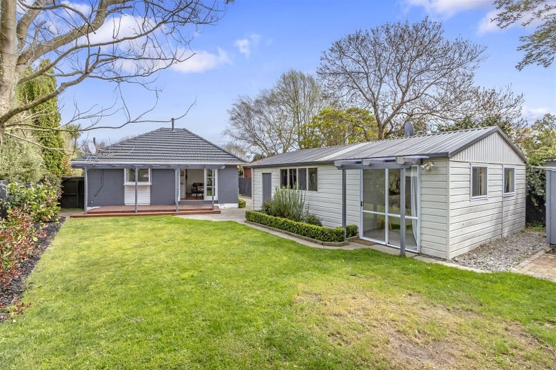16 Gregan Crescent, Burnside, Christchurch - Carousel 1