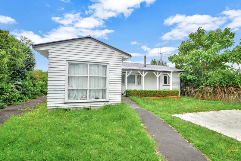 99 Welcome Bay Road, Welcome Bay, Tauranga - Carousel 2