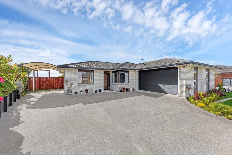 5 Footwide Place, Weymouth, Auckland - Carousel 1