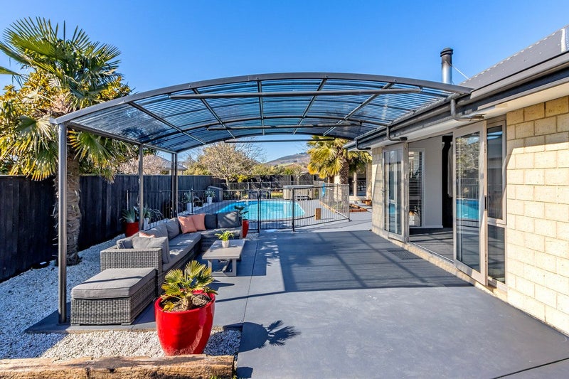 16 Sovereign Gardens, Halswell, Christchurch - Carousel 2