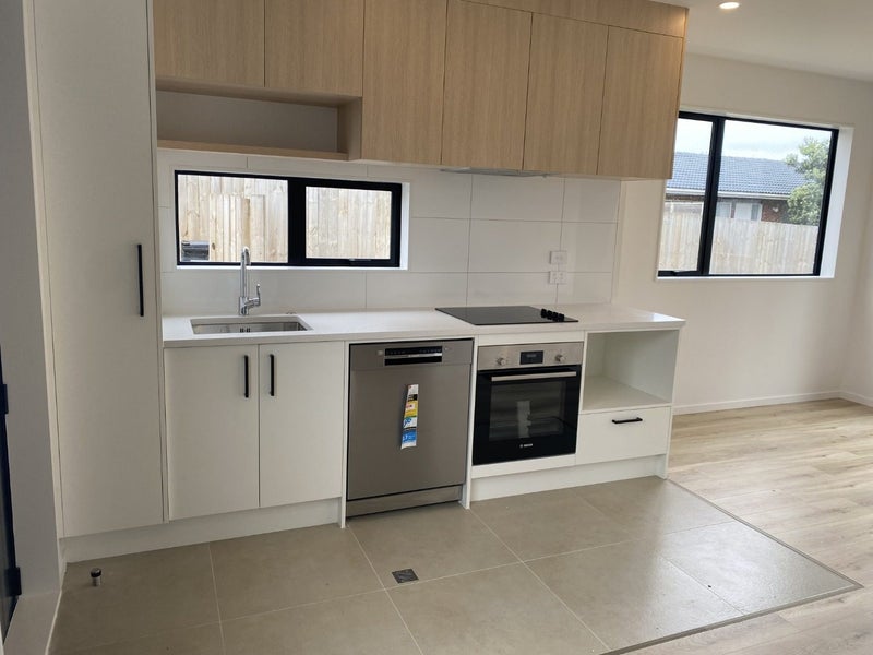 35C Matipo Road, Te Atatu Peninsula, Auckland - Carousel 2