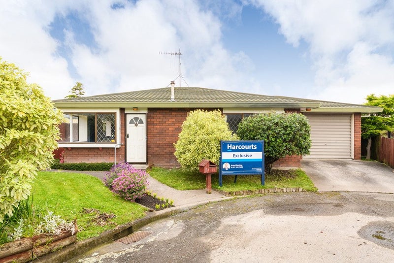 5 Edgecombe Court, Roslyn, Palmerston North - Carousel 1