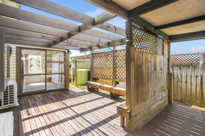 32 Winstone Road, Mount Roskill, Auckland - Carousel 11