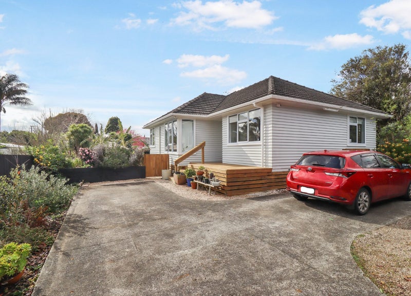 32A BULLER Crescent, Manurewa, Auckland - Carousel 2