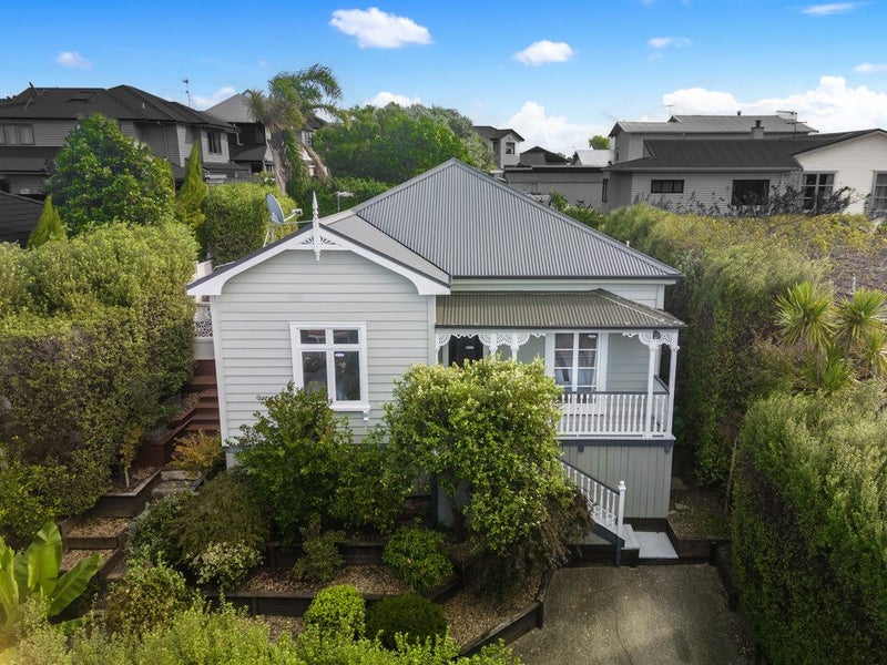 5A Mons avenue, Mount Roskill, Auckland - Carousel 1
