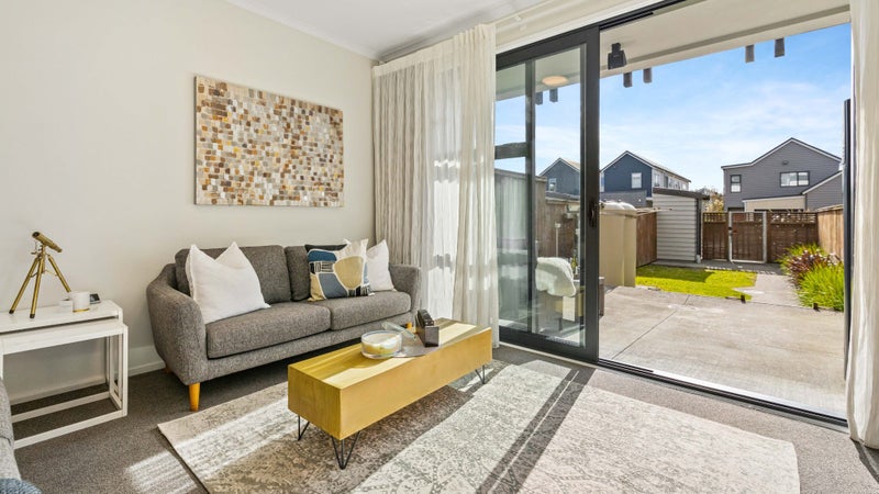 176 Hobsonville Point Road, Hobsonville, Auckland - Carousel 1