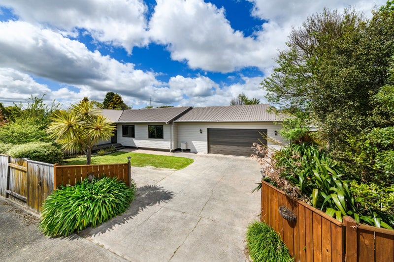 125 Summerhill Drive, Fitzherbert, Palmerston North - Carousel 1