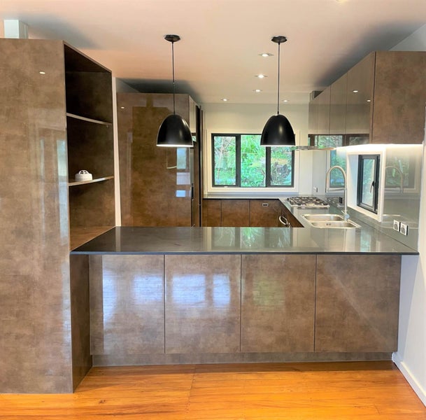 45 Rayner Road, New Lynn - Carousel 2