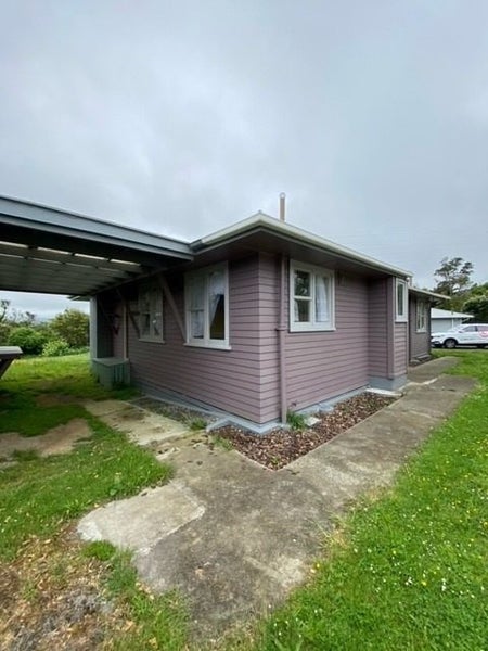 17 Balmain Street, Newlands, Wellington - Carousel 2