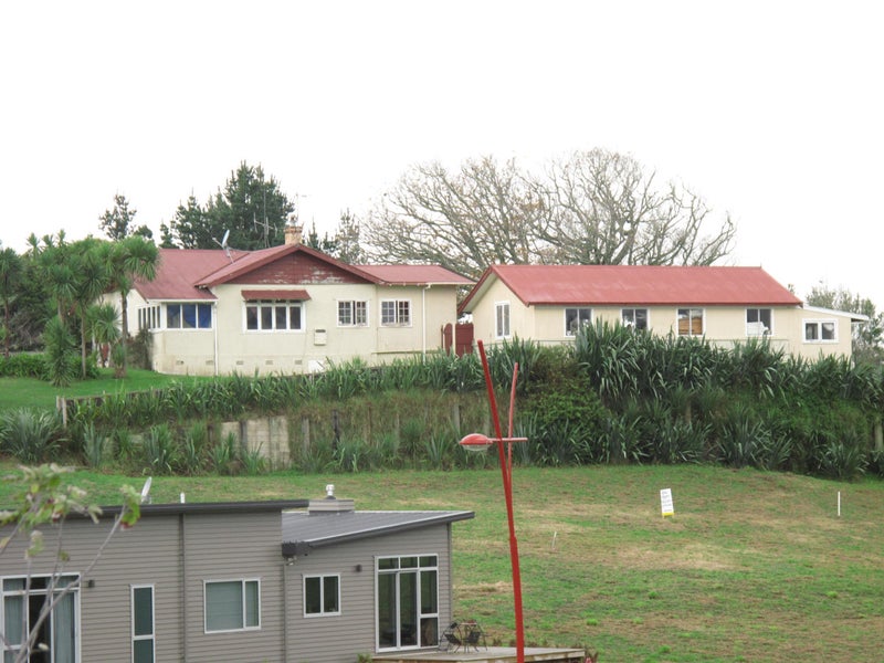 39 Main Road, Raglan, Raglan - Carousel 11