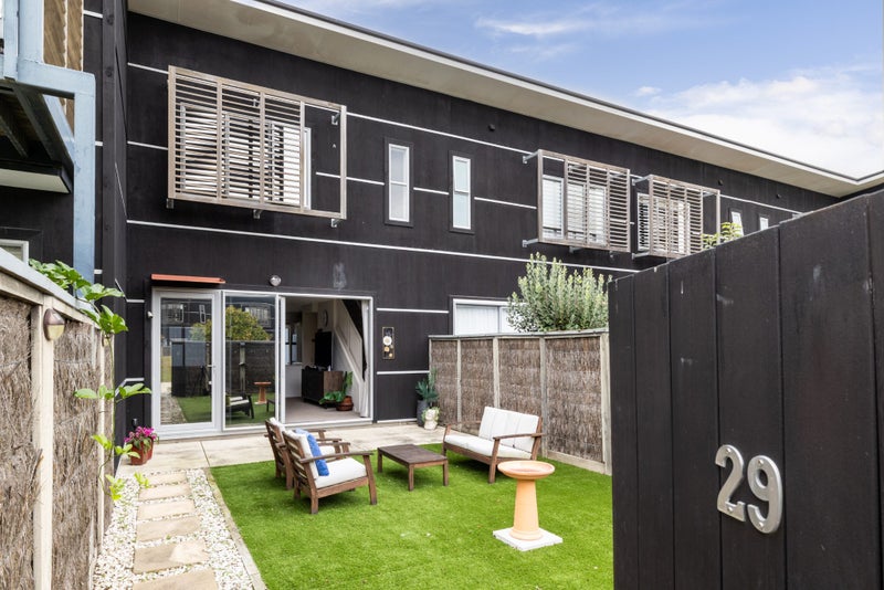 29/9 Humber Street, Pandora, Napier - Carousel 2