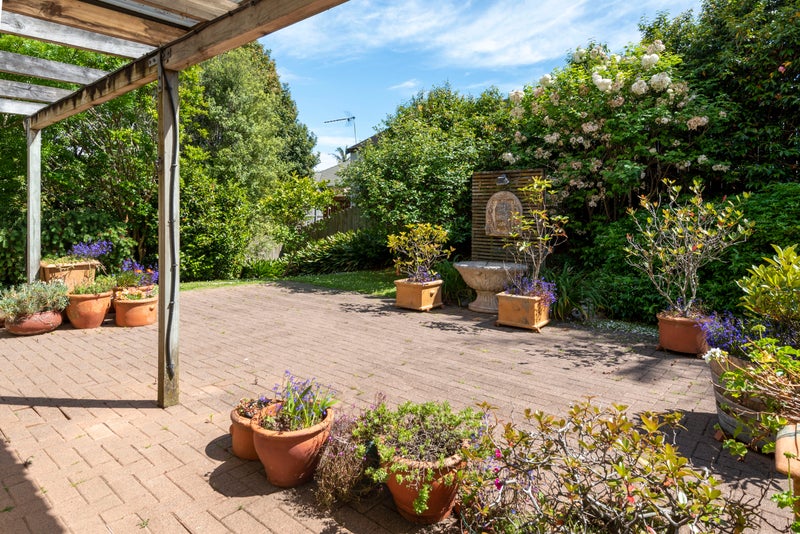 39 Tiger Drive, Golflands, Auckland - Carousel 2