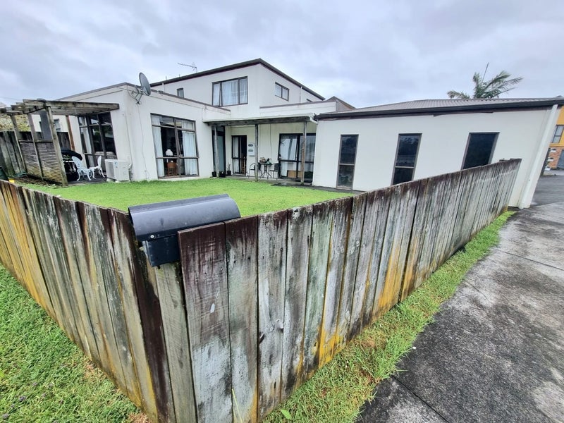 2C Charlenne Close, Ranui, Auckland - Carousel 2