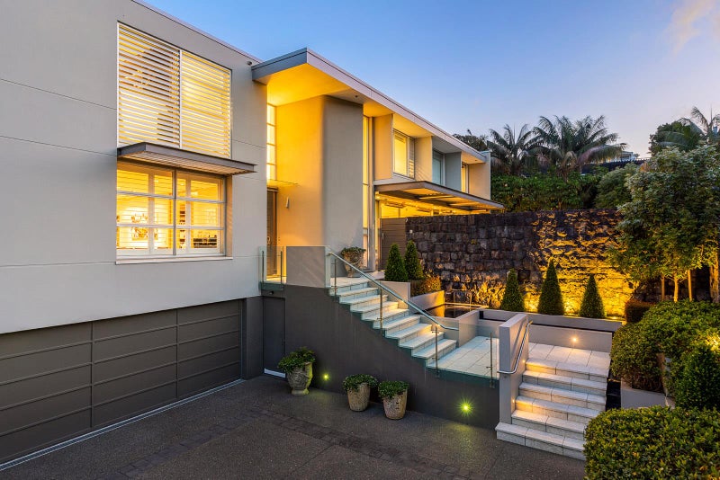 32 Ridings Road, Remuera, Auckland - Carousel 1