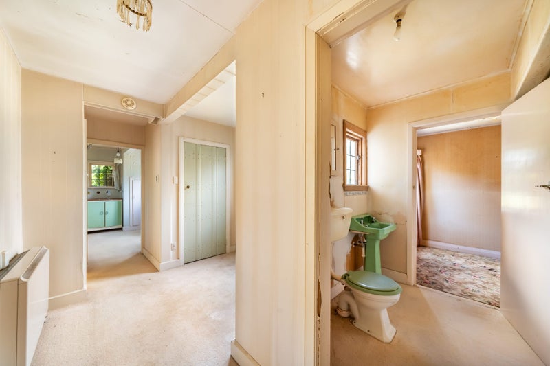 29 Barton Road, Heretaunga, Upper Hutt - Carousel 28