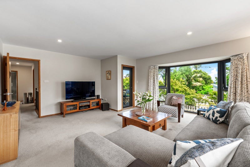 2/3 Bayswater Avenue, Bayswater, Auckland - Carousel 2