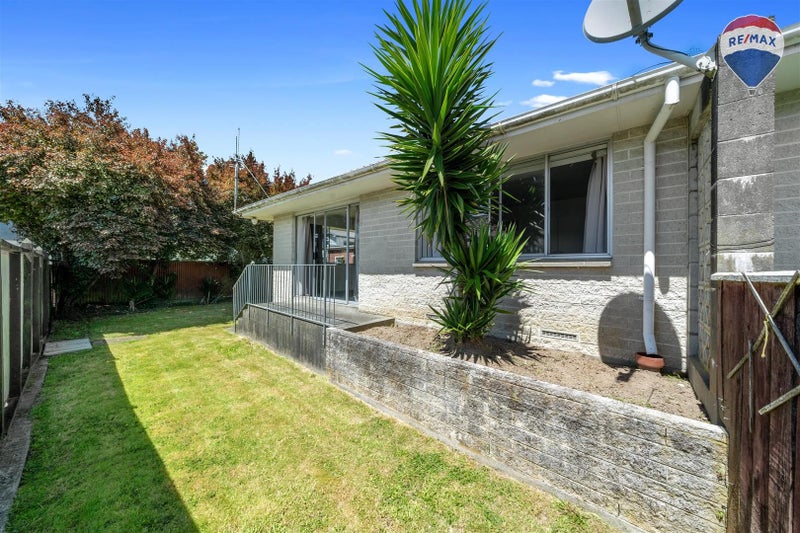 3/5 Islington Street, Trentham, Upper Hutt - Carousel 1